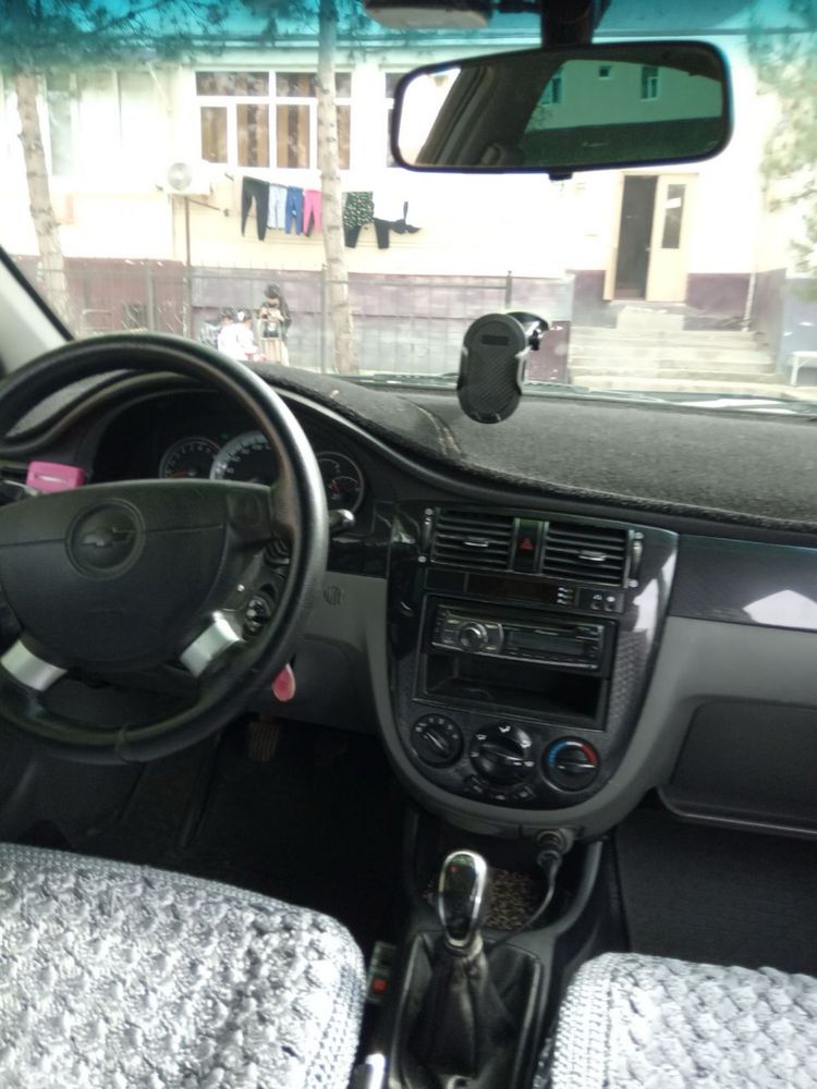 Lacetti 1.8  год 2012