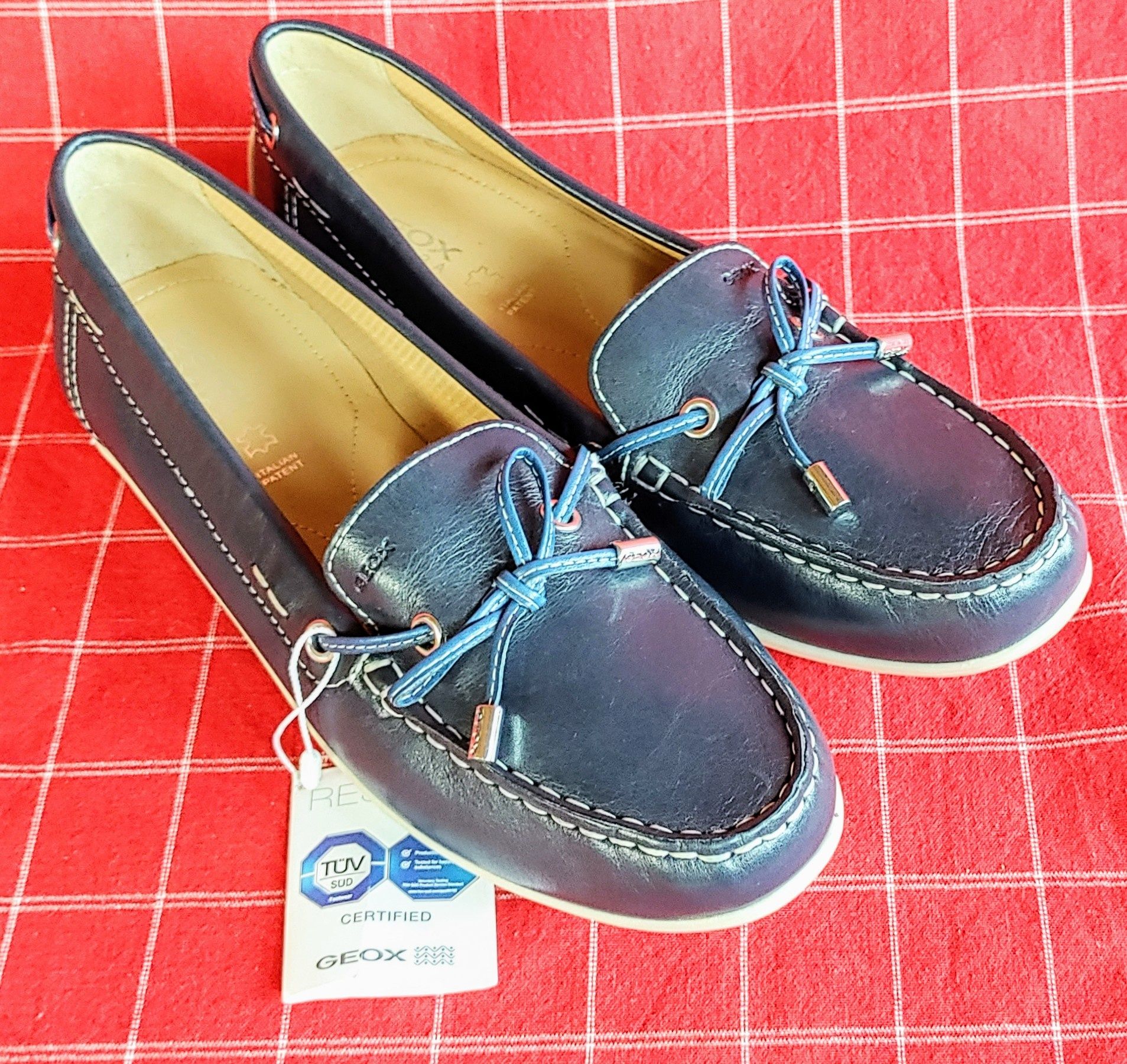** pantofi *GEOX *39 *50%reducere* Original !!