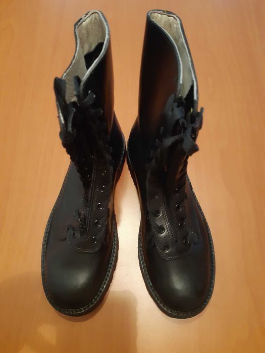 Bocanci barbati piele neagra marimea 44