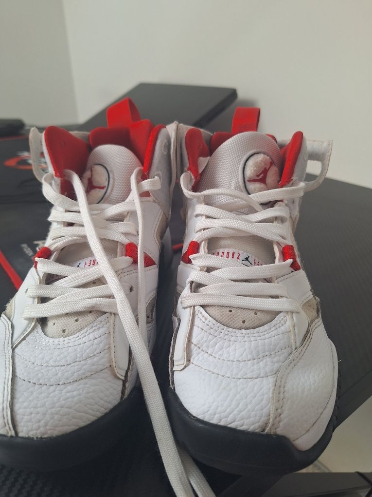 Sneakers Air Jordan Jumpmen Two Trey