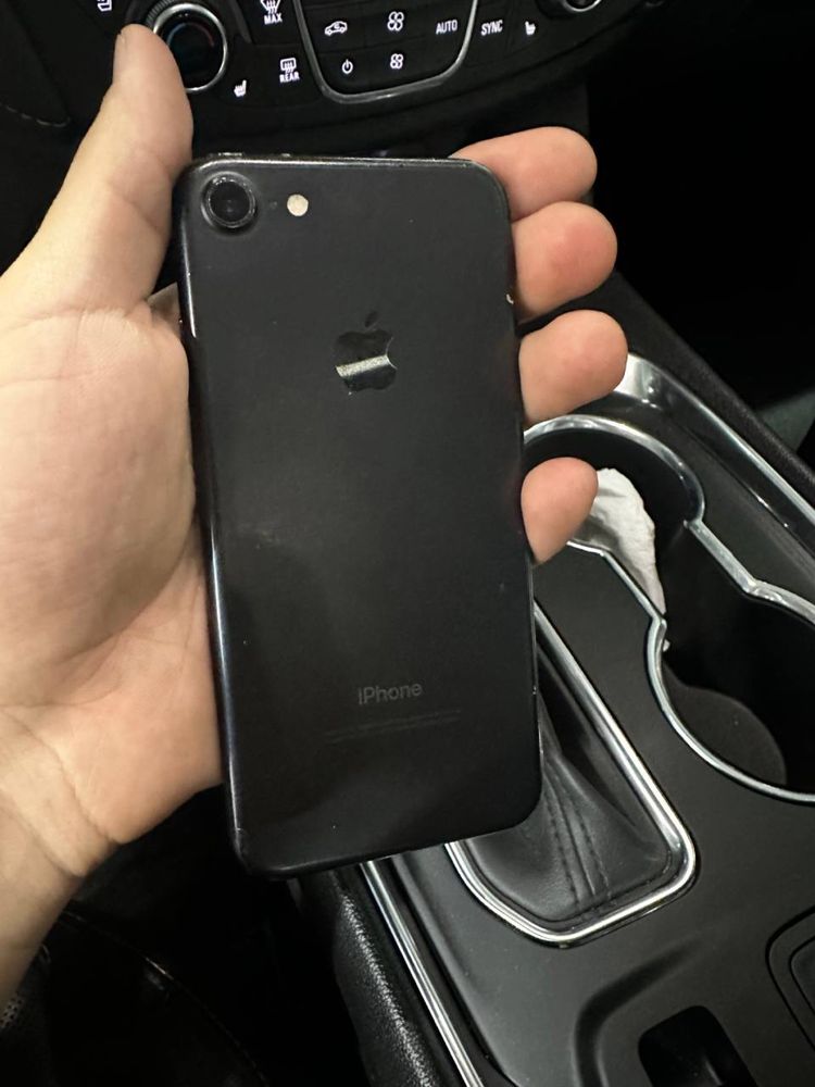 iPhone 7 32GB zor