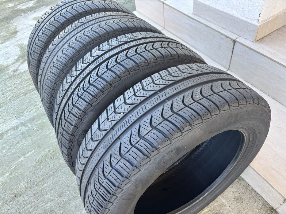 Pirelli Cinturato Plus  205/55 r16 ALLSEASON  DOT 1124