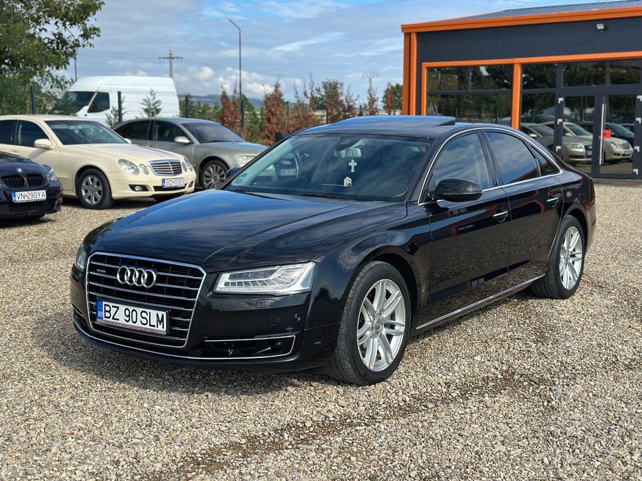 Audi A8 Audi a8 3.0tdi matrix 2015 rate/cash