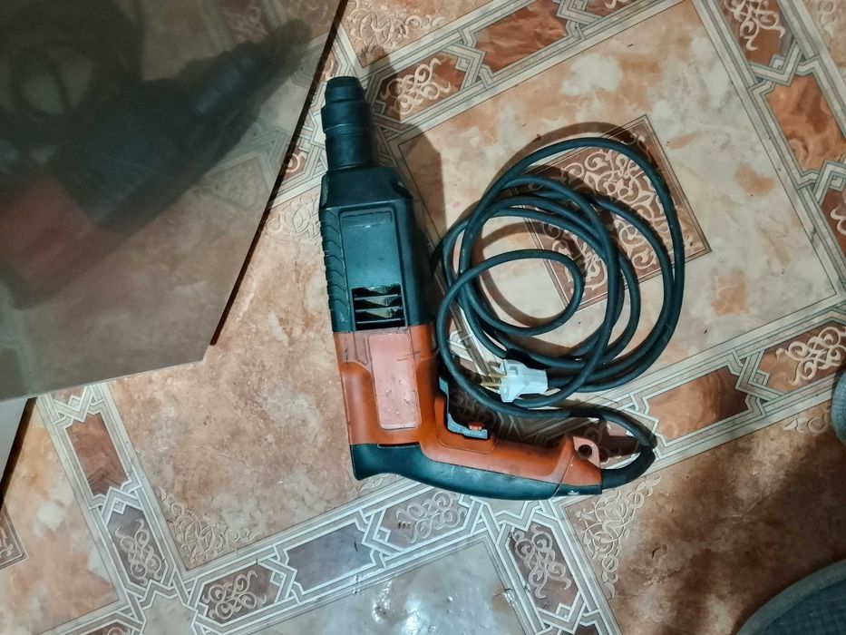 Продам Перфоратор