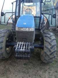 Vând tractor New Holand Dt5050