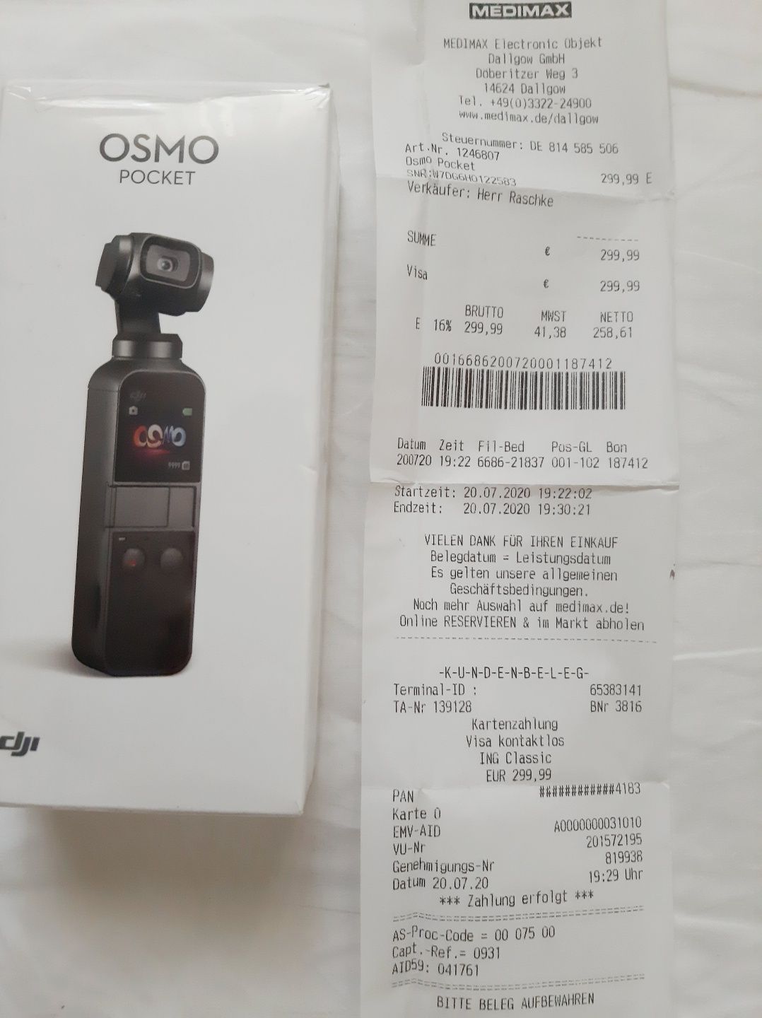 DJI OSMO Pocket vers.1 cu ghimbal filmeaza 4 K, ca si NOUĂ la 980 RON