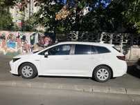 Inchiriere corolla hybrid/rate/uber