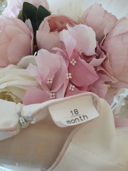 Красива  рокля за кръщене или др.