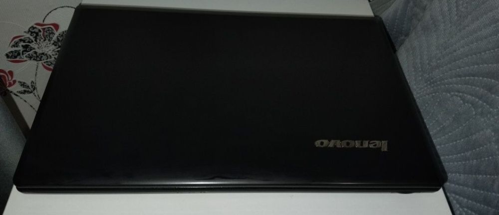 Продам ноутбук Lenovo