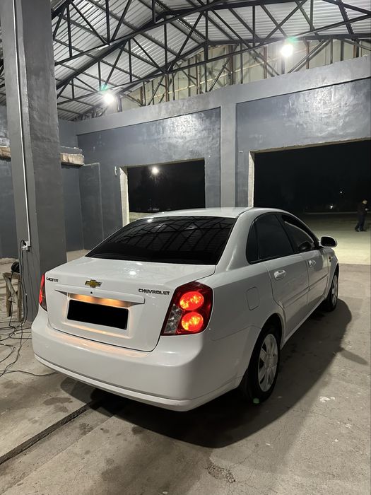 Lasetti avtomat yaxshi