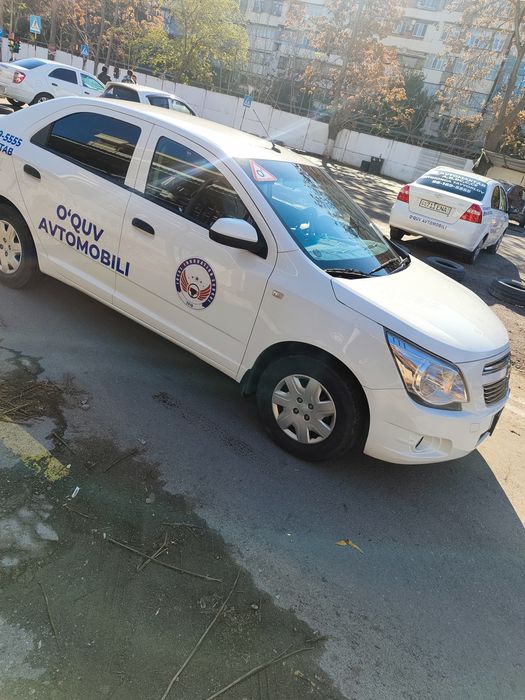 Инструктор по вождению, подготовка к экзамену.