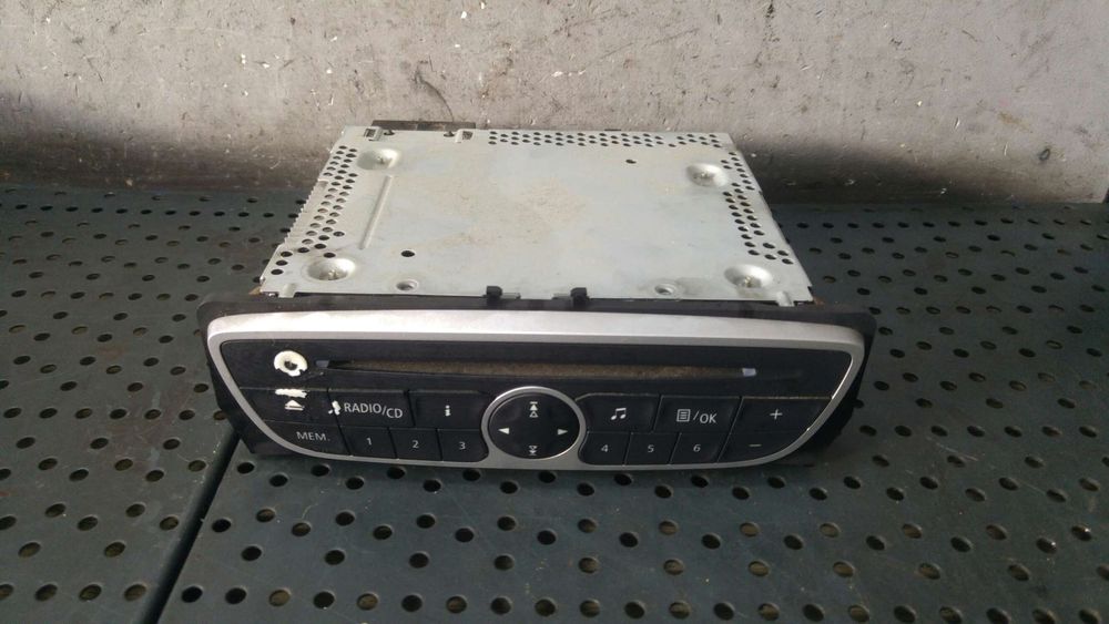 Radio cd player renault megane 3 281150030r