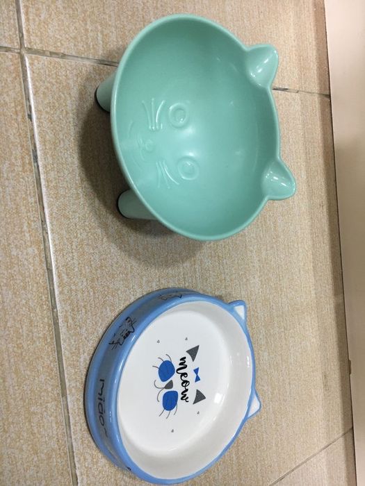 Продаются новые миски для кошачьего корма