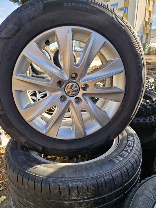5×112 мм. 235/55/17 цола Фолксваген