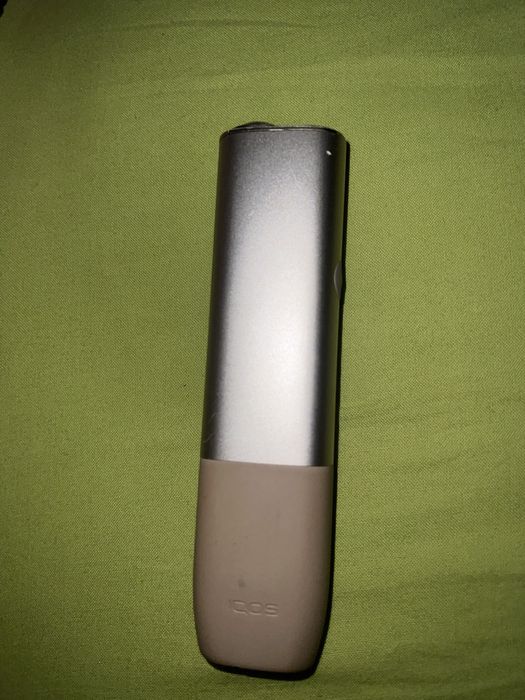 Vand un Iqos Iluma
