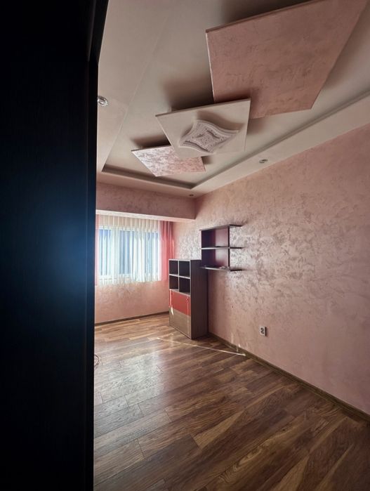 Дава се под наем Тристаен апартамент в София, Дружба 1 - 85 кв.м за 663 € - Снимка #7