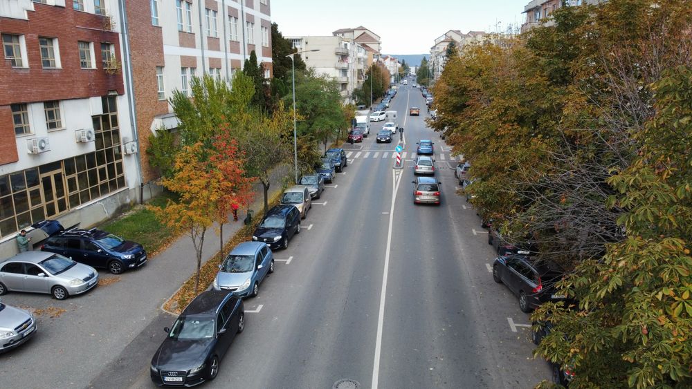 Proprietar - Vand Spatiu Comercial Cu Chirias Stabil