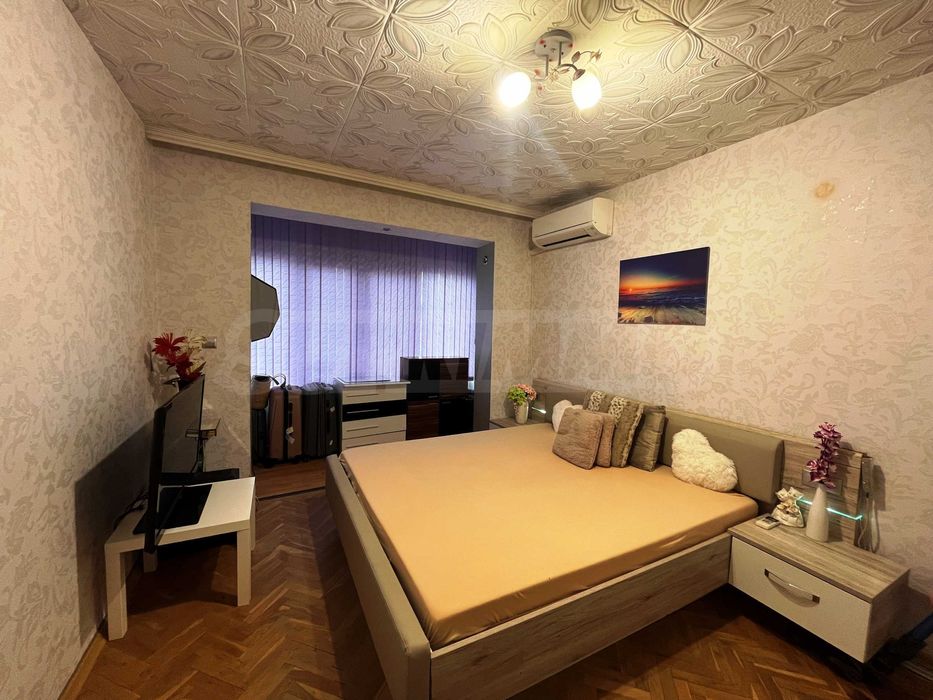 Четиристаен апартамент в Поморие близо до плаж - Център Стар град