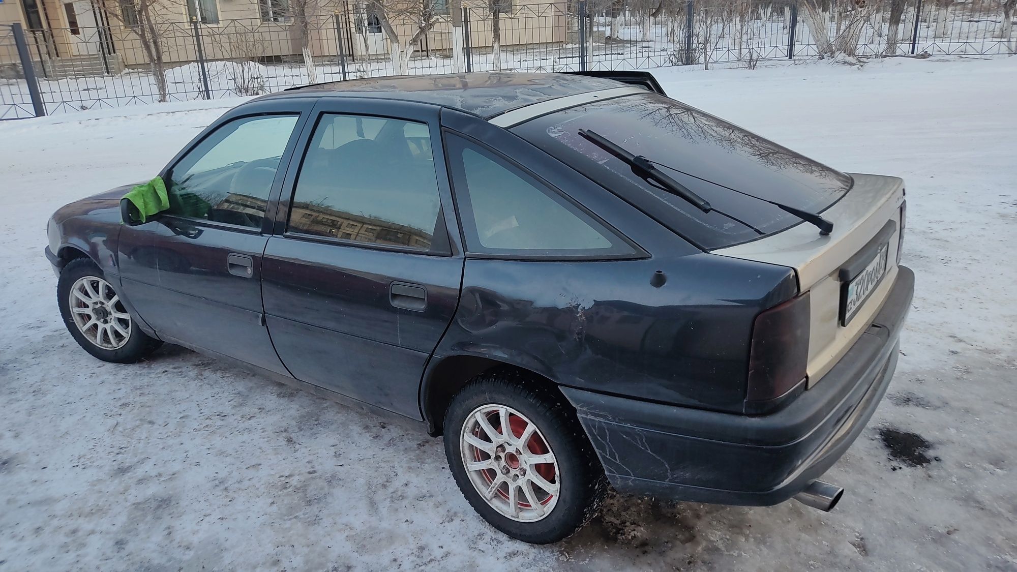 opel vectrа А сс 1.8моно