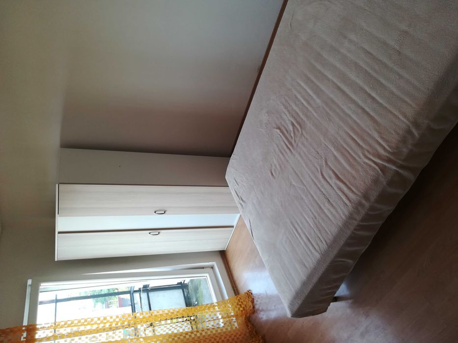 de vanzare apartament 3 camere decomandat,et 4,Aradul Nou