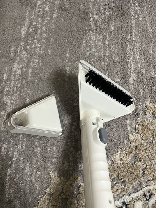 Продам моющий пылесос — всего 2 использования!