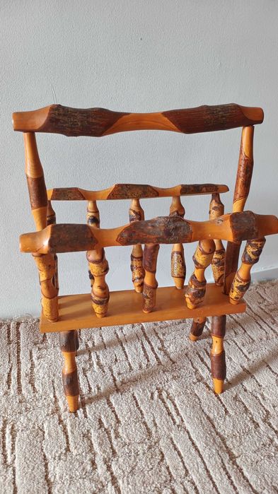 Suport rustic din lemn