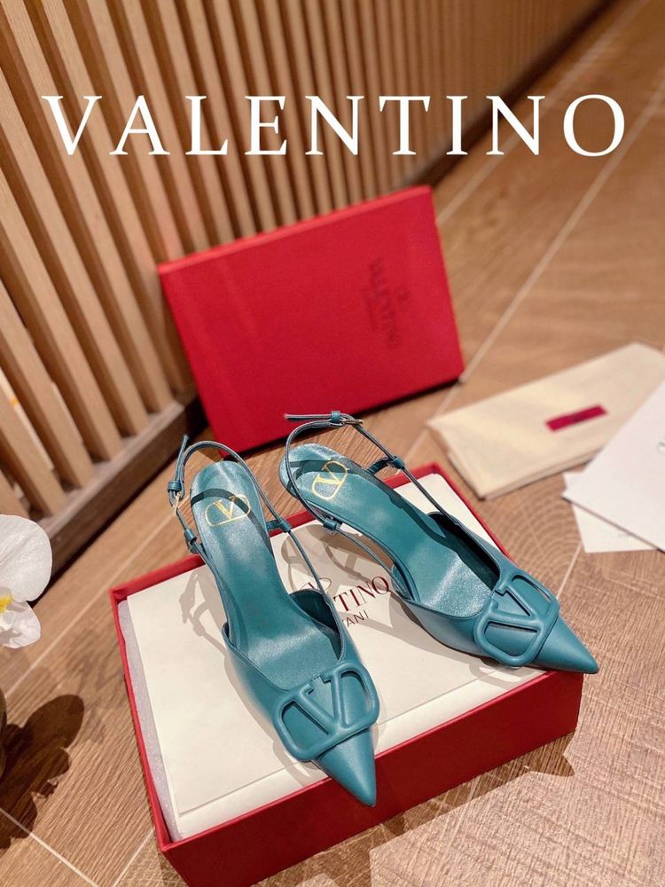 Pantofi Valentino Garavani