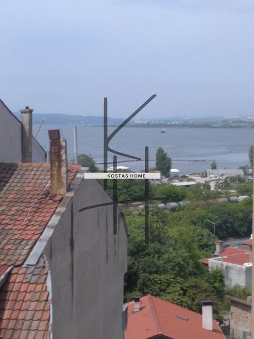 Продава се Двустаен апартамент в Варна, Погреби - 85 кв.м за 1448 €/кв.м - Снимка #11