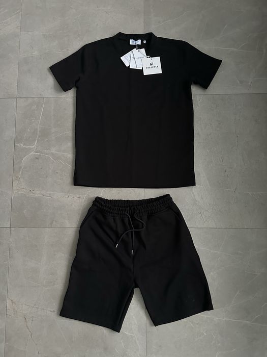 Off white Тениска и къси гащи размер S/M