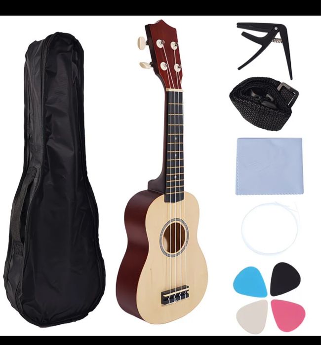 Укулеле, с полным набором и чехлом
