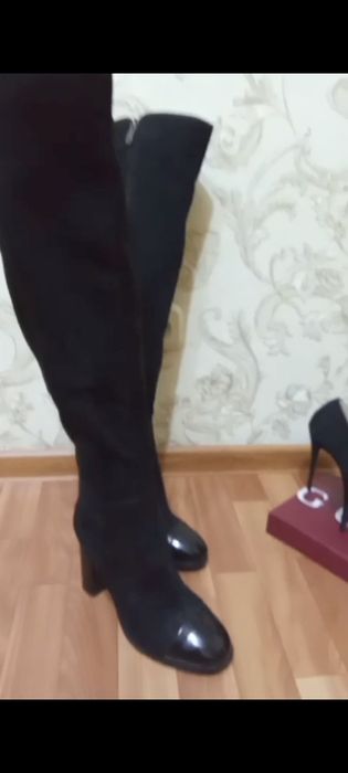 Продаётся сапоги демисезонные, туфли нежные туфли летные гуччи