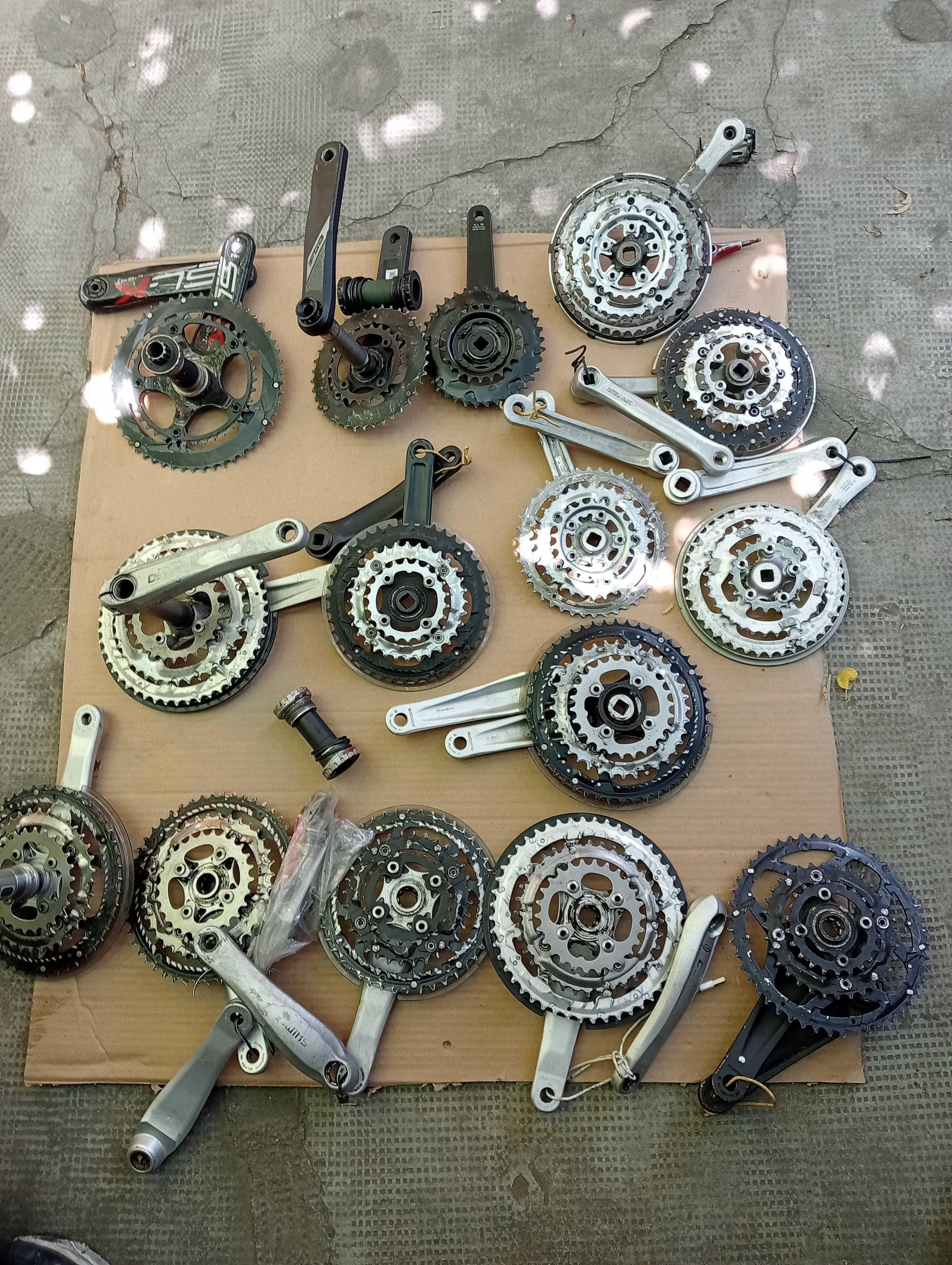 Schimbator spate  fata Shimano Deore XT Angrenaje Cauciucuri 28 manete