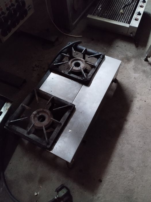 Професионален газов котлон,двоен,голям