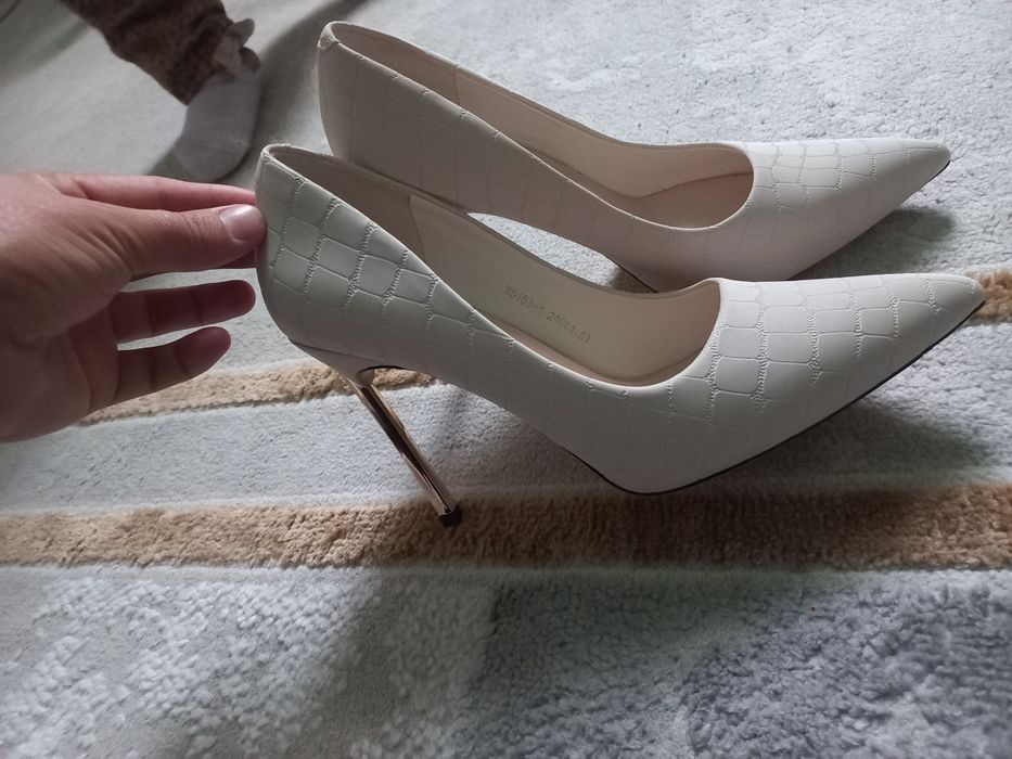 Туфли женские новый