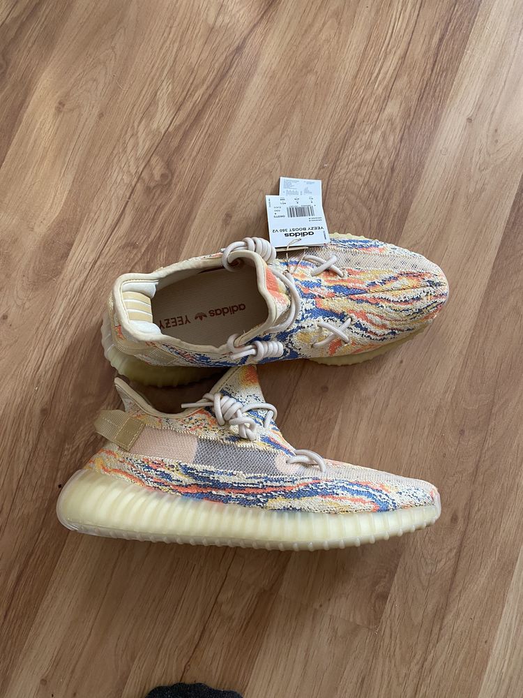 YEEZY 350 V2 MX Oat