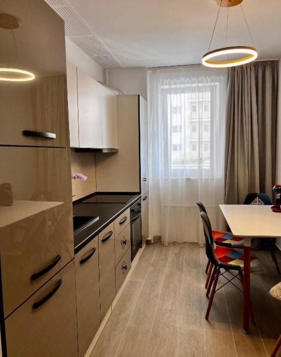 Apartament 2 camere mobilat lux + parcare Urban Plaza