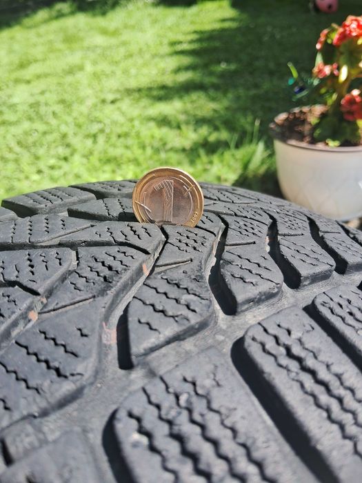 Зимни гуми ласа 185 60 15