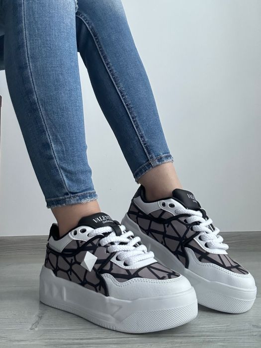 Adidasi Valentino unisex