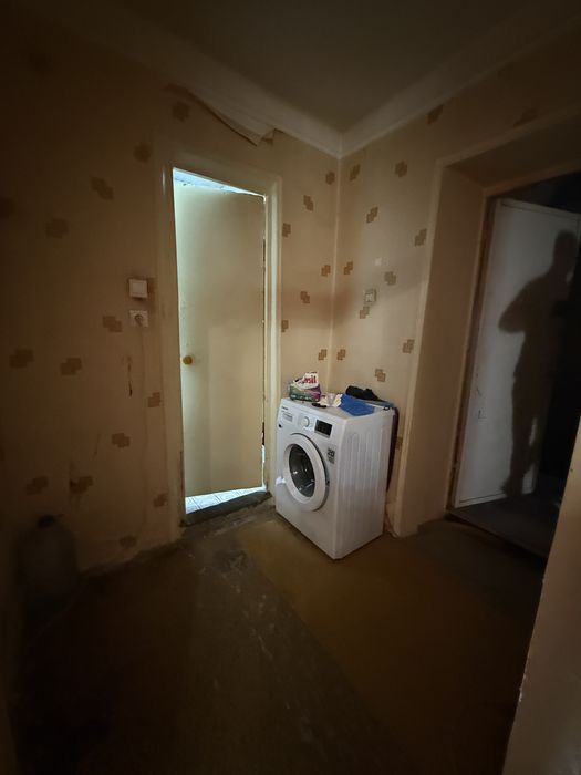 Срочно продаётся квартира (быв обшежития) Куйлюк 5 2/1/4 35м2