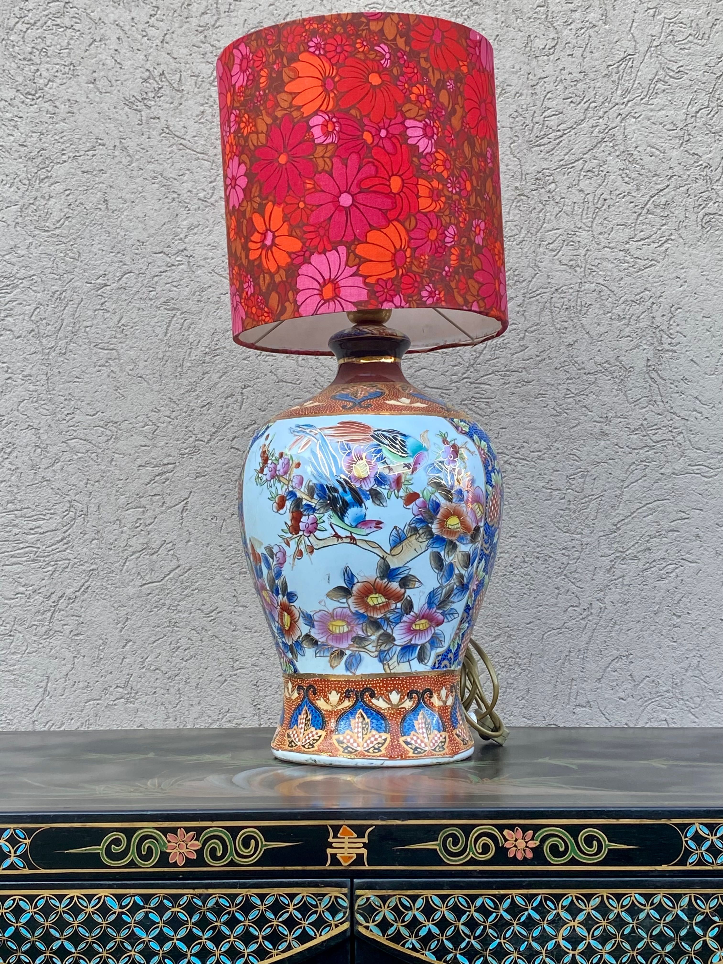 Impozanta lampa orientala-pasari-flori-sidef-Olanda