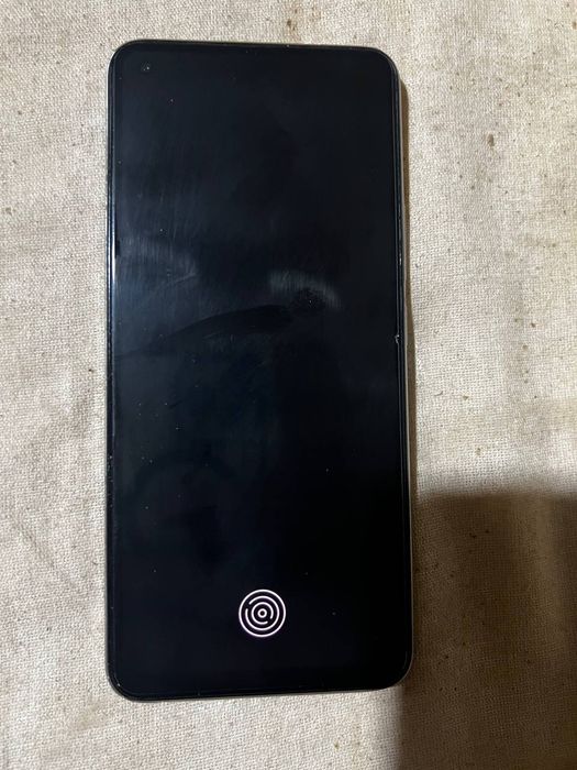 Realmi 8, 10/128g kami bor