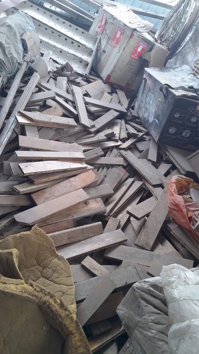 Продам паркетную доску на дрова