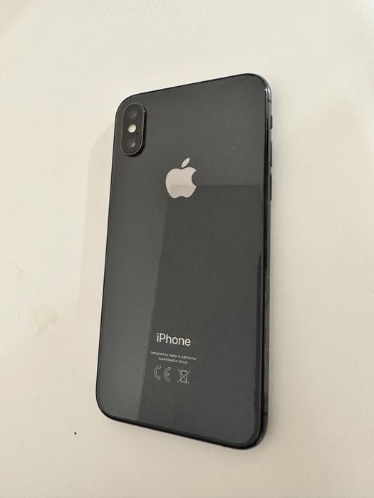 iPhone XS 64GB Space Black