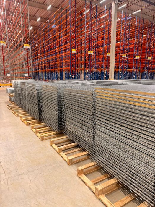 Rafturi metalice 755x777