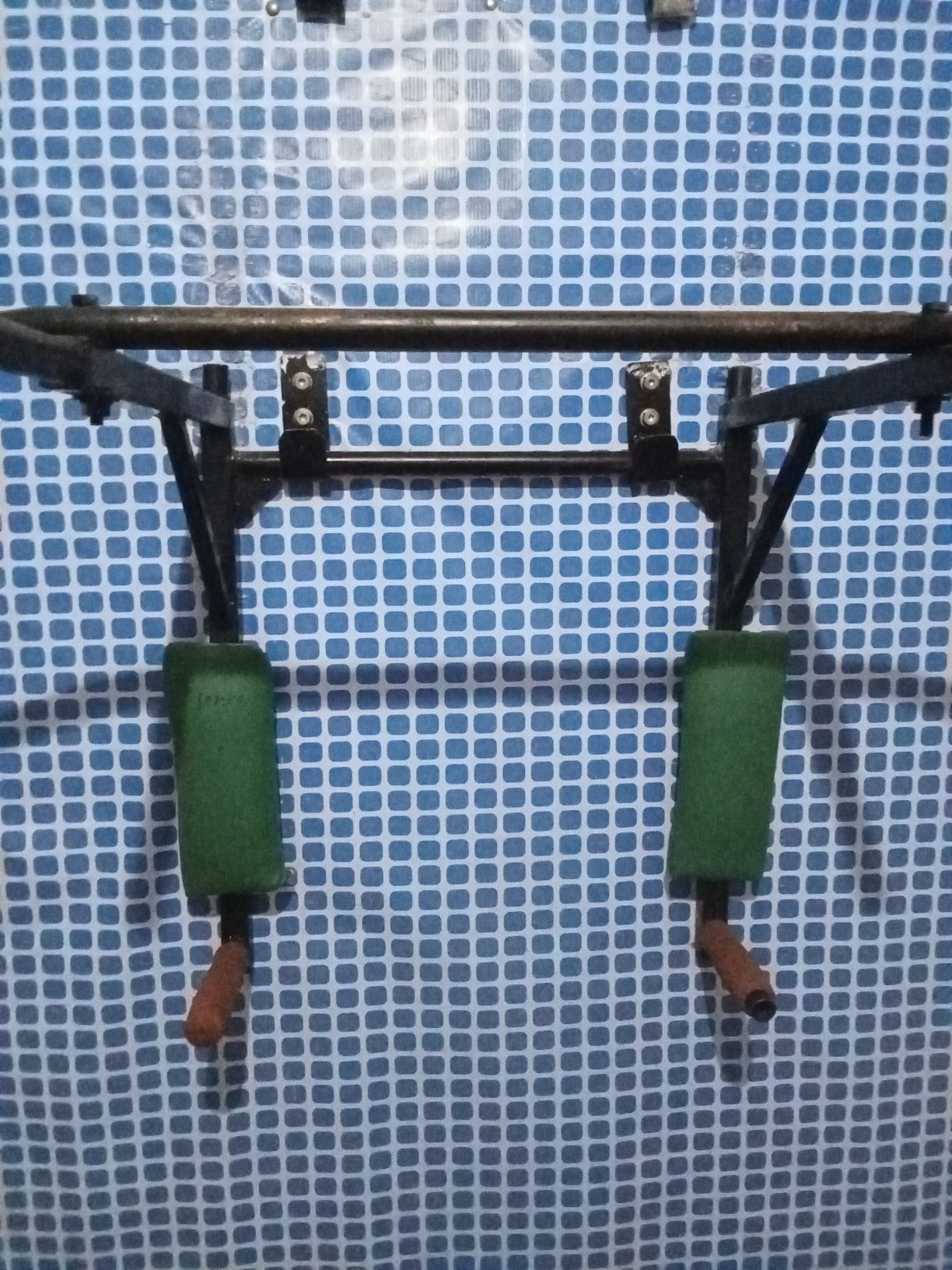 Продается турник 2 в 1