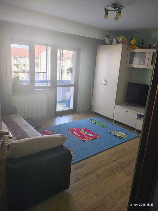 Apartament 3 camere Carpati 2