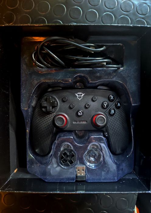 Контролер Trust GXT 1230 Muta Wireless за PC и Nintendo Switch