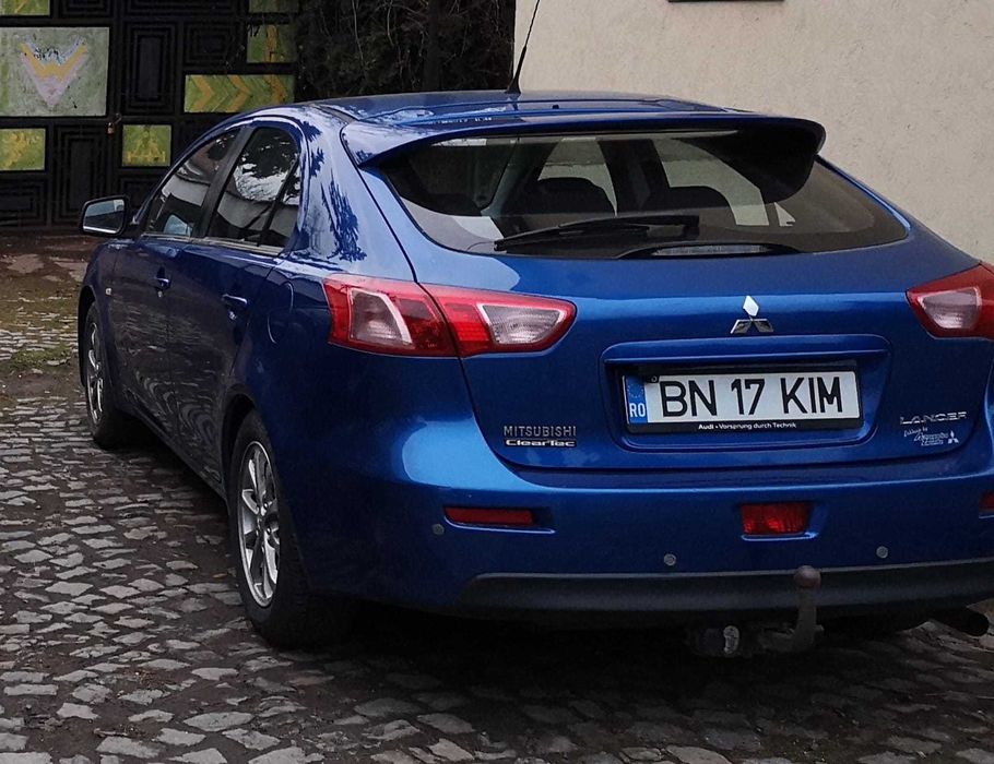 Vând Mitsubishi lancer 2011 cu defecțiune la motor!