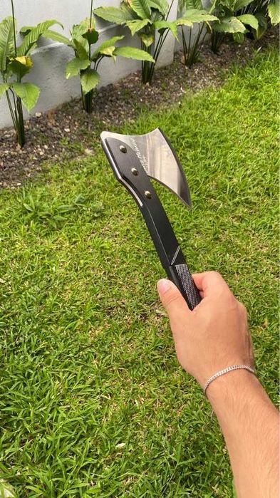 Испанска брадвичка MUELA HA-W с кожен калъф Брадва за туризъм