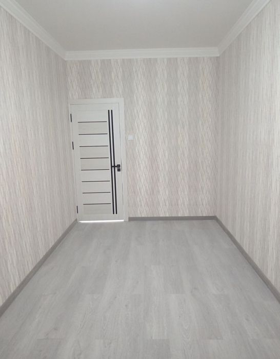 Продаю на Авиасозлар  2/2/4